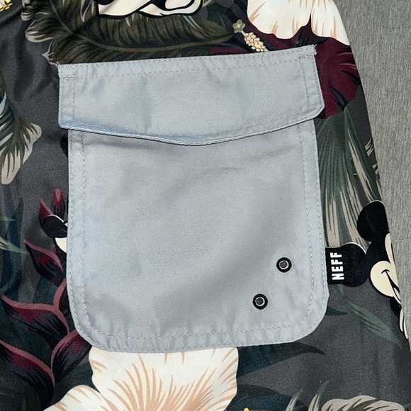 Disney Men's Mickey Mouse Floral Daily Hot Tub Board Shorts for Swimming Medium - Picture 8 of 10